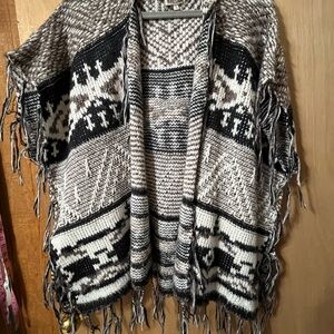 Woven Heart Black and Cream Patterned Poncho
